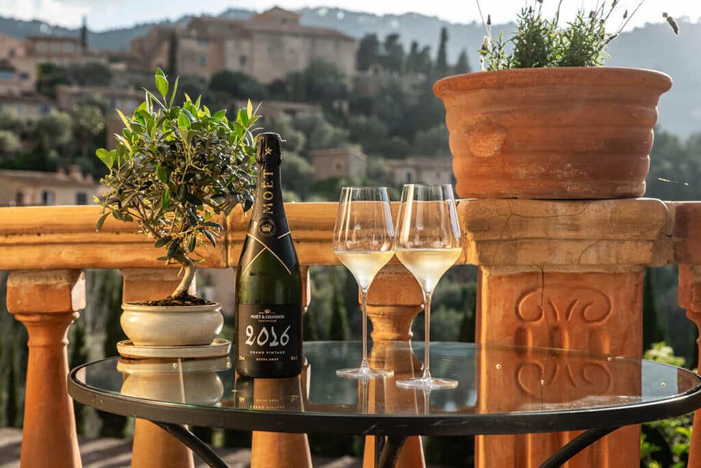 Moët & Chandon presenta su Grand Vintage 2016 en el hotel La Residencia, en Belmond (Mallorca).