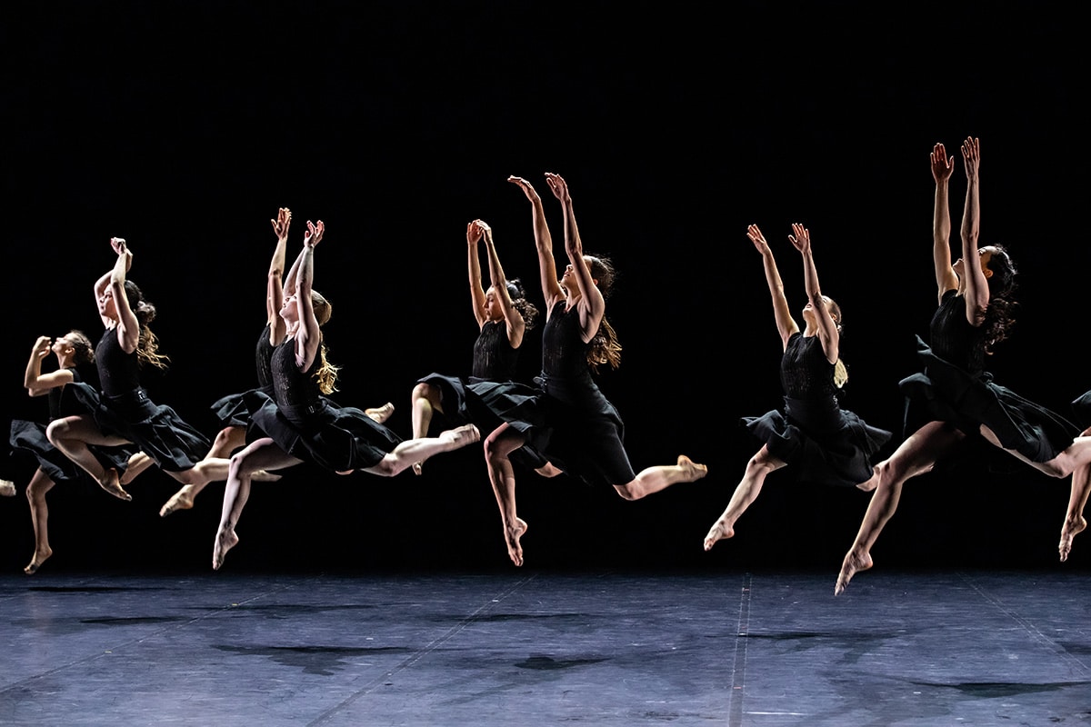 Requiem(s)' del Ballet Preljocaj inaugura la 40ª edición del Festival Madrid en Danza 1 Espectáculo Requiem(s).
