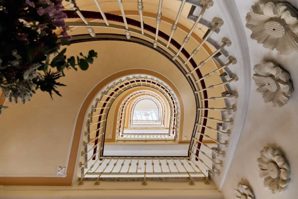 Cristine Bedfor inaugura su segundo hotel en el centro histórico de Málaga 2 Patio del hotel Cristine Bedfor en Málaga.