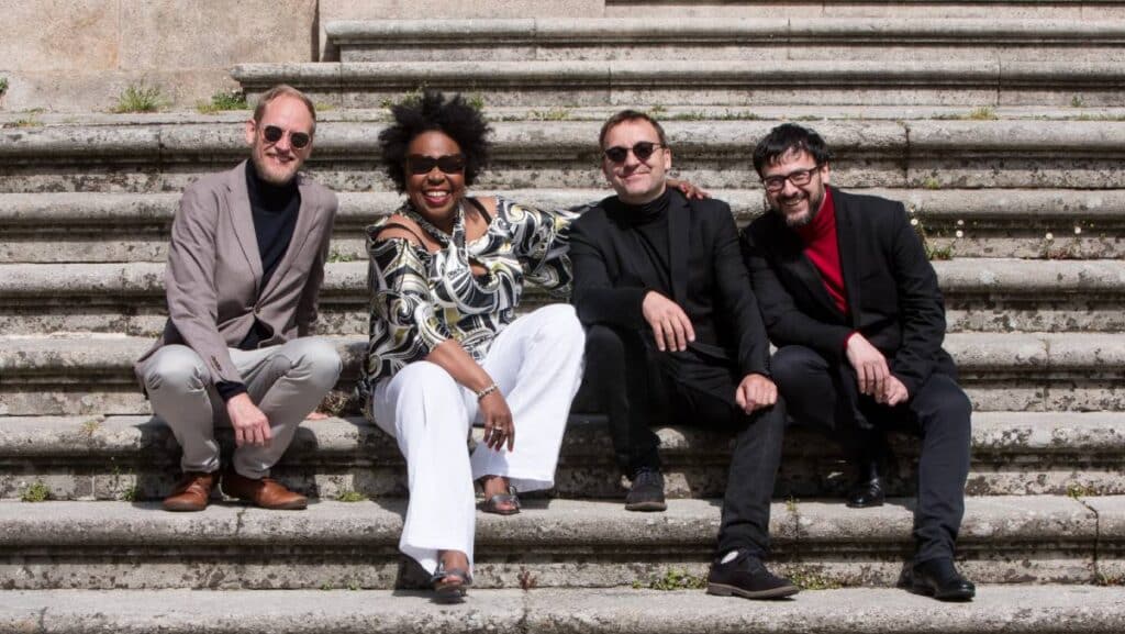 Gisele Jackson and the Shu Shus 
