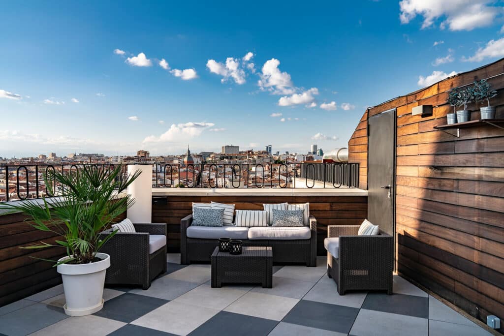 Vincci Hoteles reinventa el terraceo madrileño con su nueva programación estival 2 Roof 66 (Vincci Vía 66 4*, Gran Vía 66).