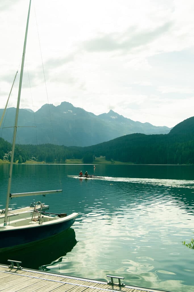 Lago en St. Moritz (Suiza).