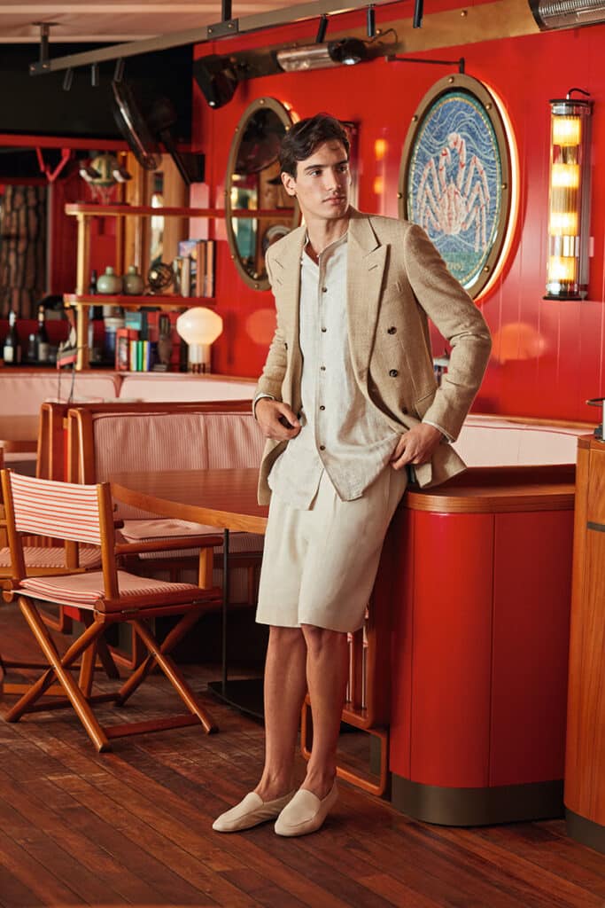 Moda de verano 2025 de Georgio Armani.