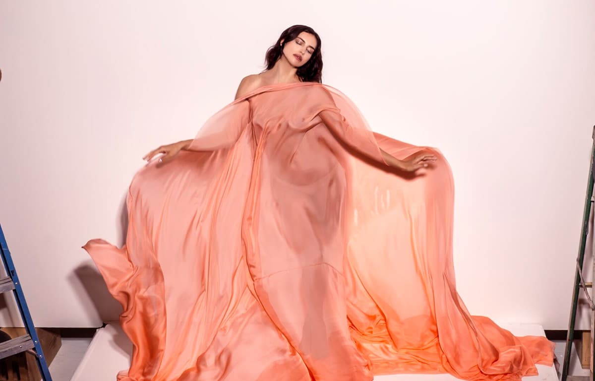 Irina Shayk para el calendario Pirelli 2026.