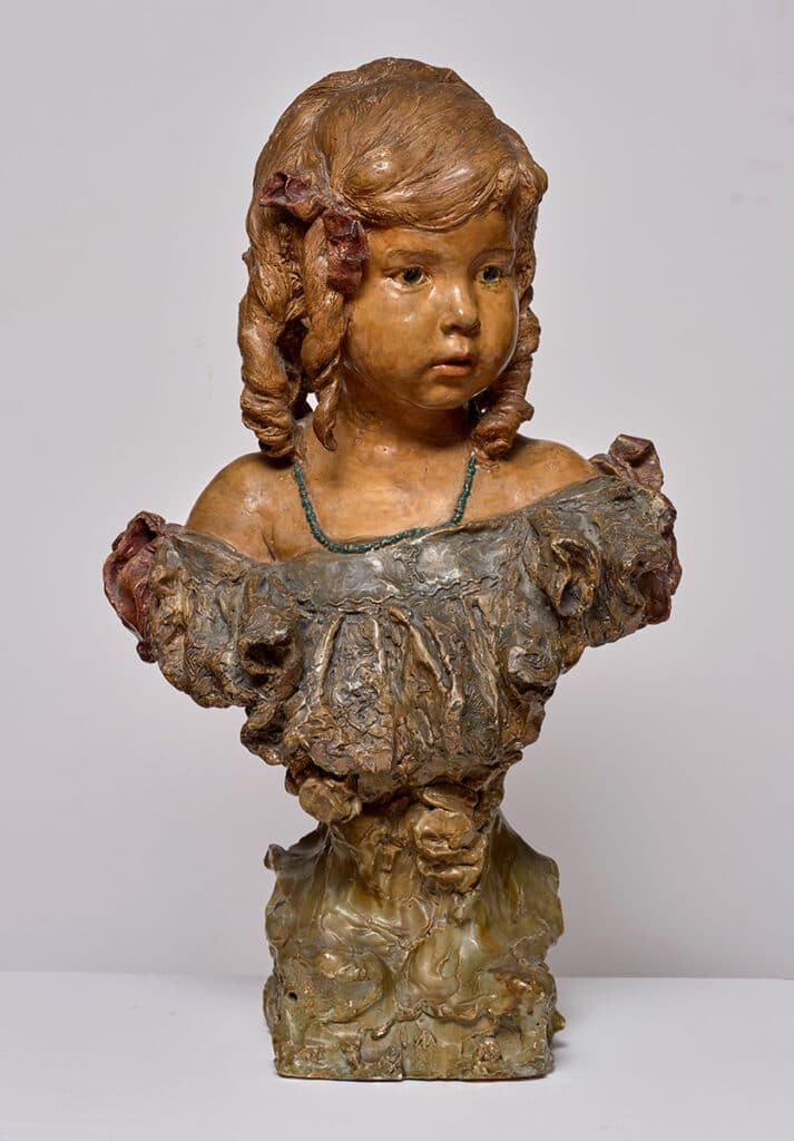 Busto en yeso realizado por Mariano Benlliure de la niña María del Rosario de Silva y Gurtubay, futura XVII duquesa de Alba.