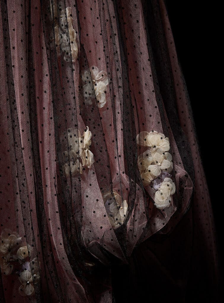 Detalle de vestido Passage 36, obra de Maria Grazia Chiuri.