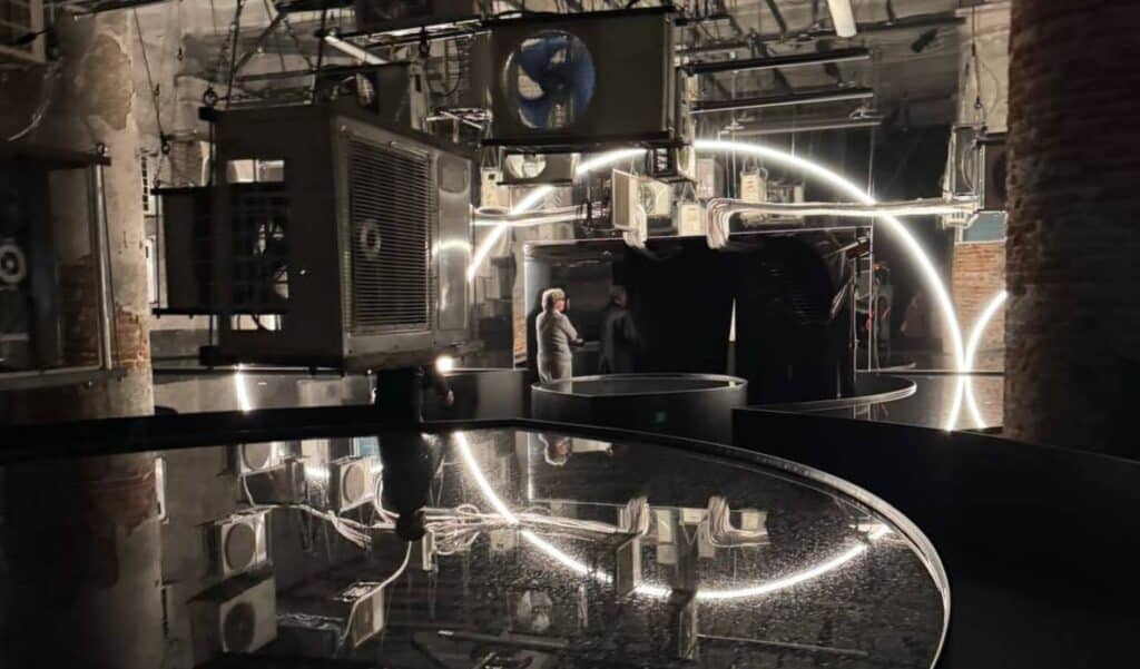 La instalación The Third Paradise Perspective, de la Fondazione Pistoletto Cittadellarte.