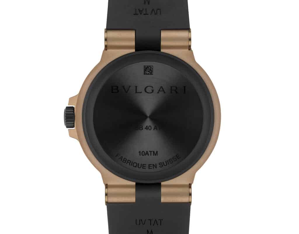 Una nueva pátina para la leyenda de Bvlgari 4 Bvlgari Bronzo GMT.