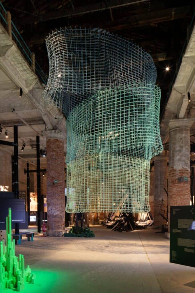 El sueño de un robot, investigación de Gramazio Kohler (ETH Zurich), MESH y Studio Armin Linke. 