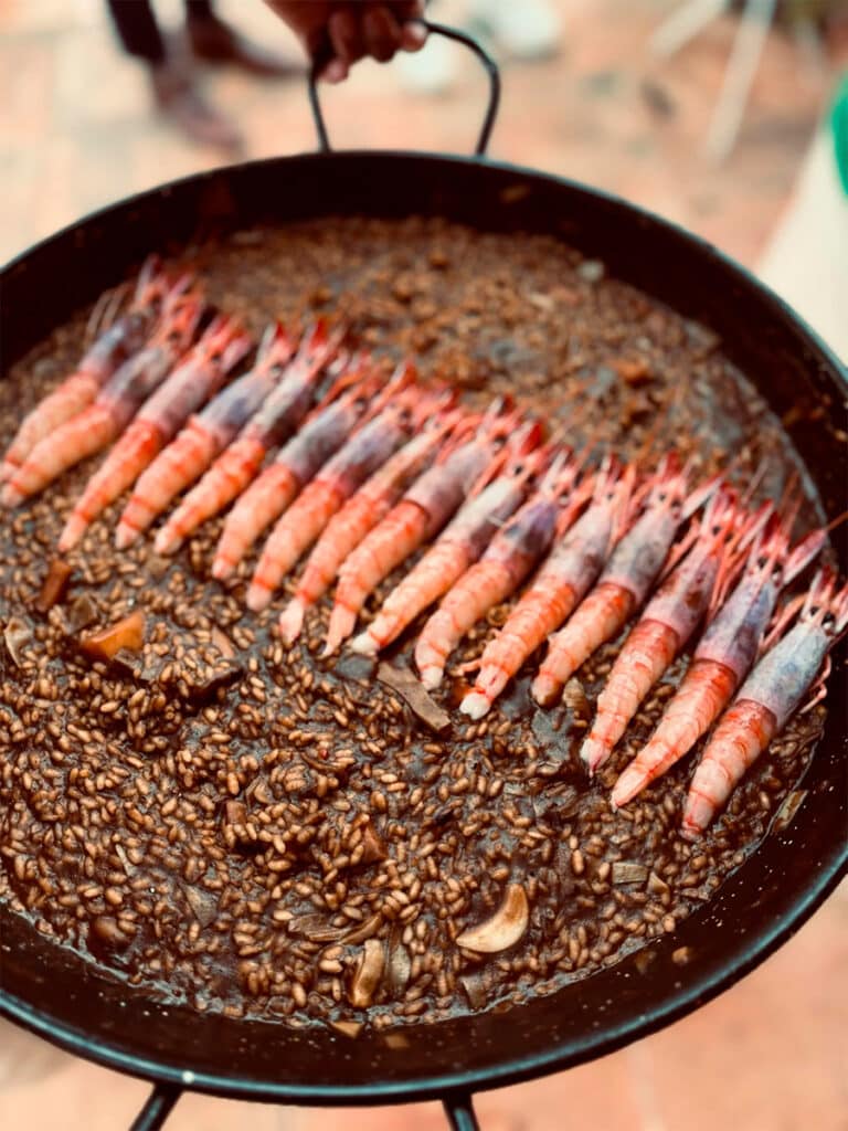 Uno de los arroces que prepara la cocina de Ritma, en Mallorca.