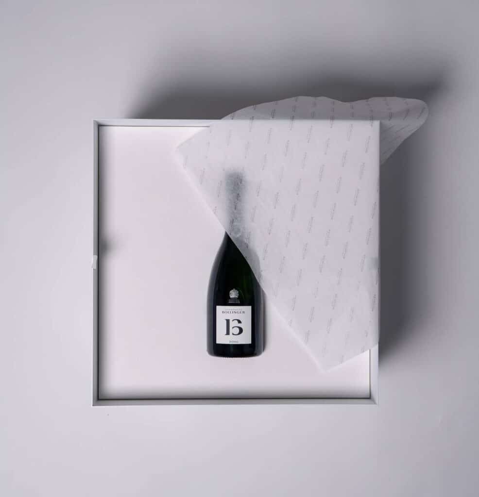 Estuche Bollinger B16 x Sally Hambleton.