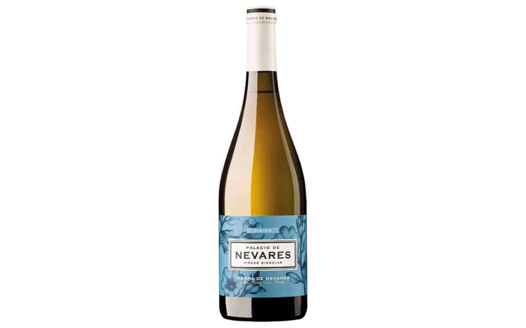 Vino Blanco Alvarín.