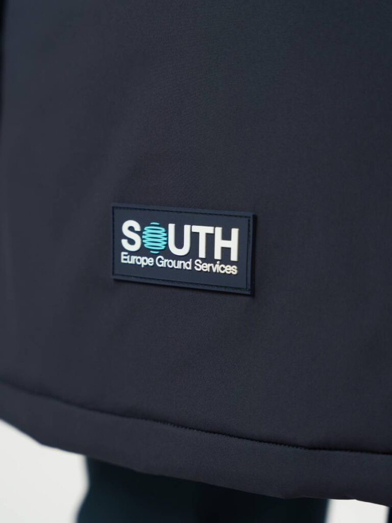 De la idea a la votación: así nació el nuevo uniforme de South 4 Uniforme de South.
