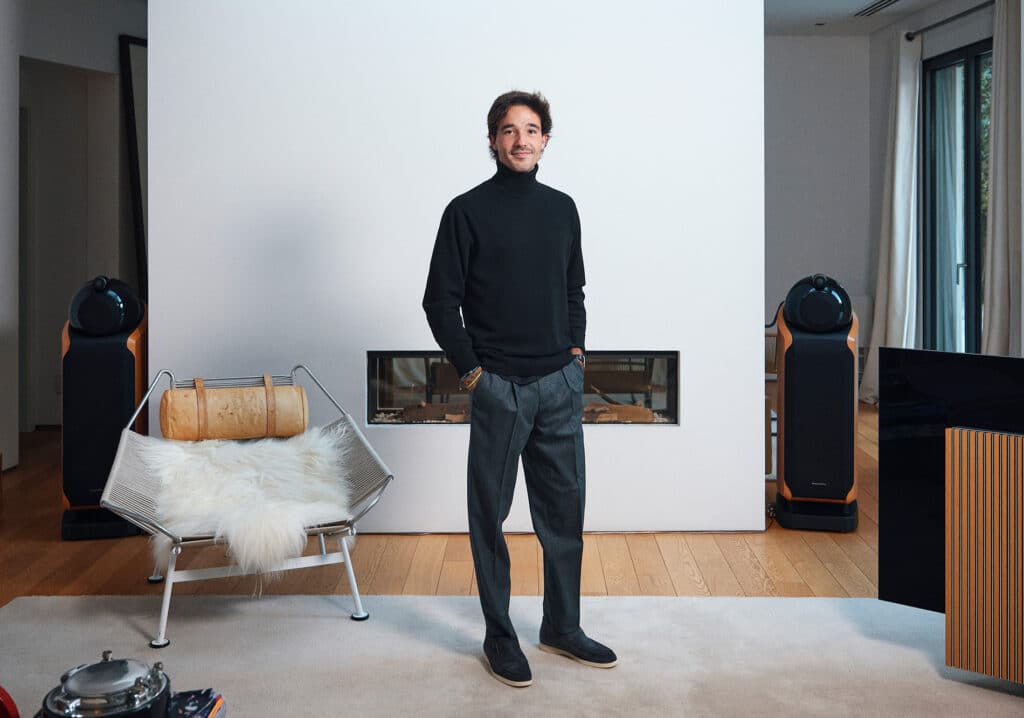 JM CALEDONIAN 281025 M5 7519