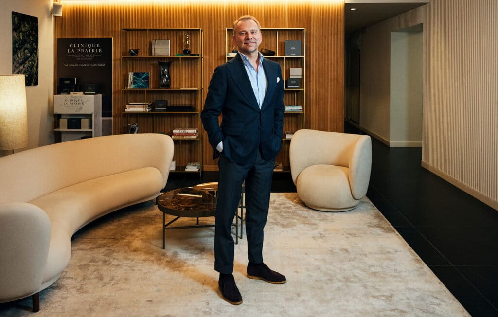 Simone Gibertoni en la sede de La Prairie en Madrid.