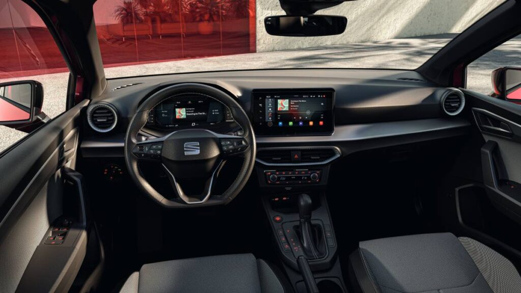 Interior del SEAT Ibiza.