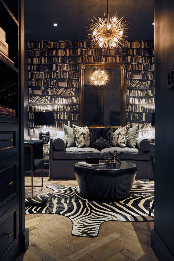 Loft en Broadway: el arte de combinar lo industrial con el lujo discreto 5 Biblioteca de loft en Broadway.