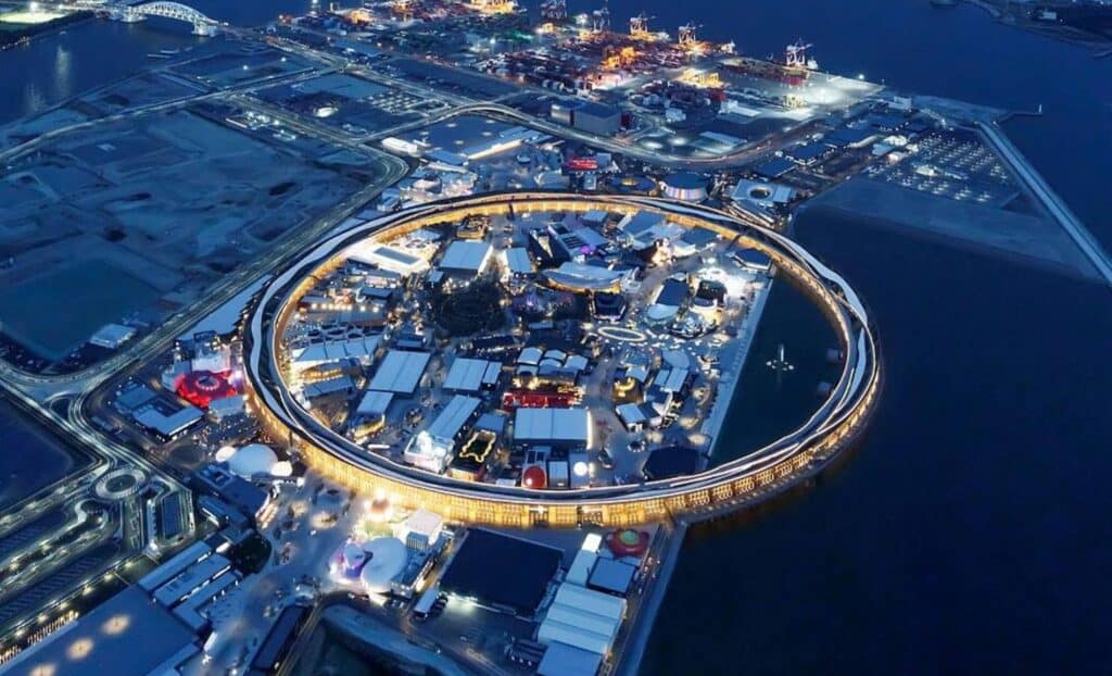 Expo de Osaka en la Manufacture de Sèvres.