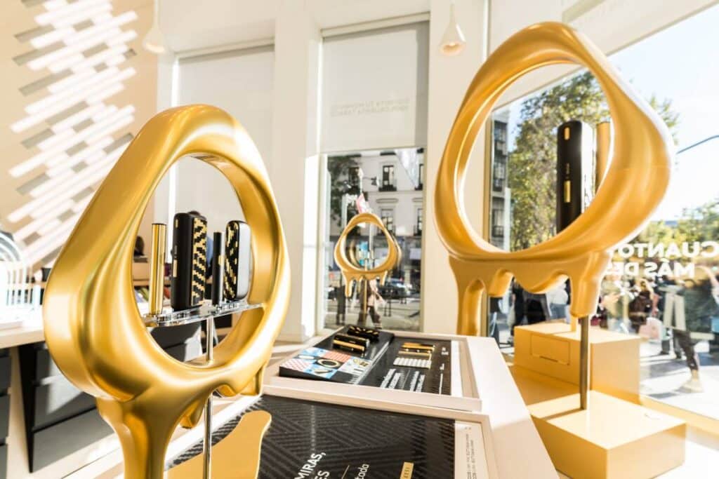 Interior de una boutique de IQOS.