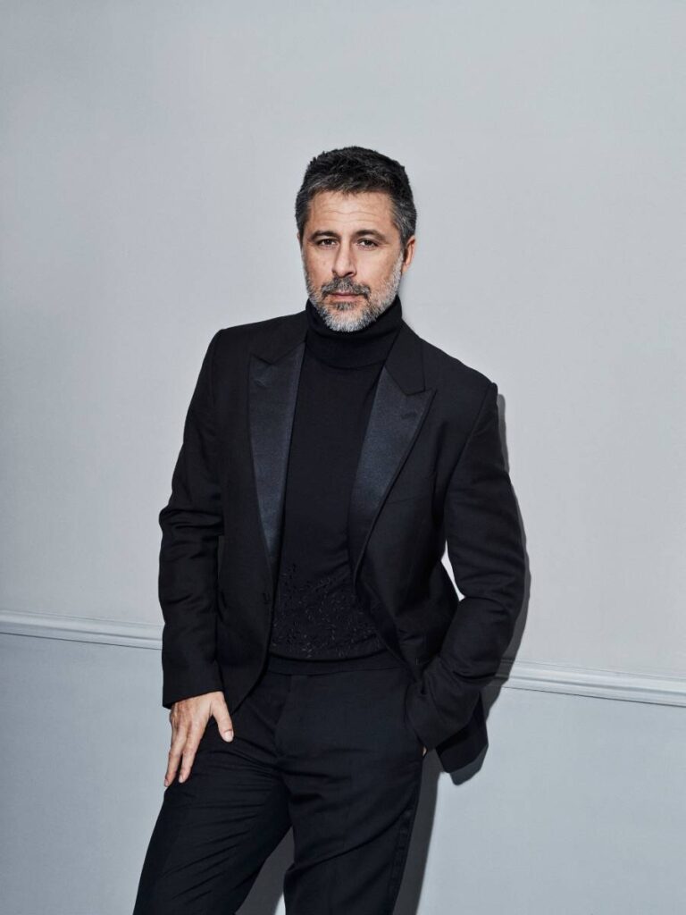 Hugo Silva: la calma deseada 2 Hugo Silva posando para Gentleman.