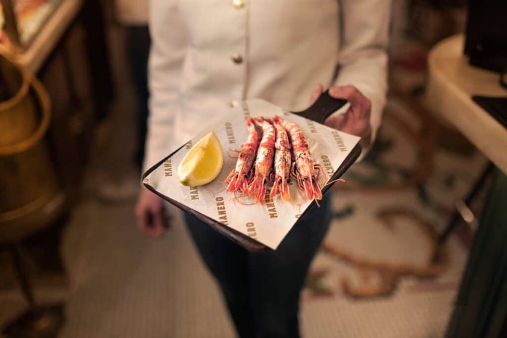 Gastroportal presenta su propuesta gastronómica de fin de año con menús exclusivos y productos gourmet 2 Marisco de restaurantes MANERO, en Alicante y Madrid.