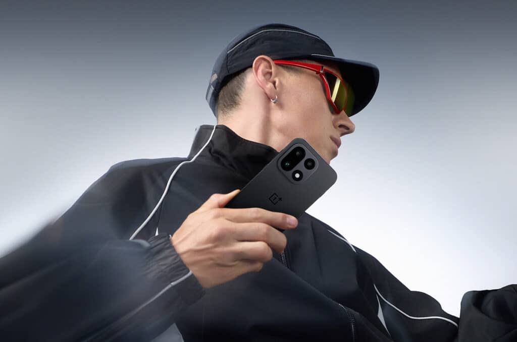 OnePlus 15 lidera un ecosistema que transforma la experiencia tecnológica 5 OnePlus 15 Infinite Black.