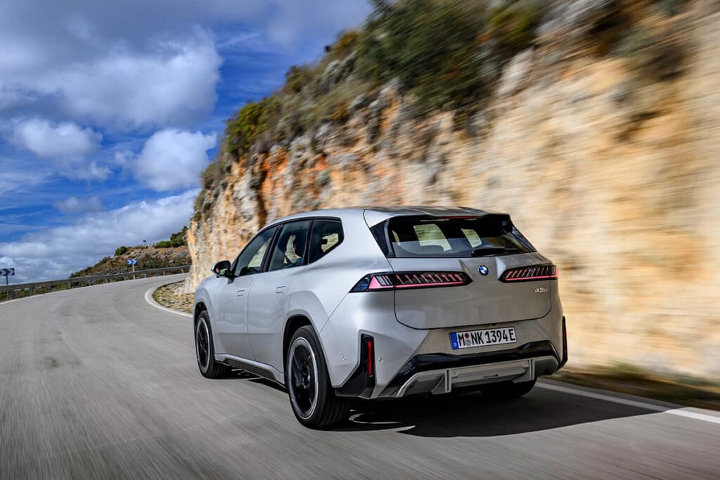 BMW iX3.