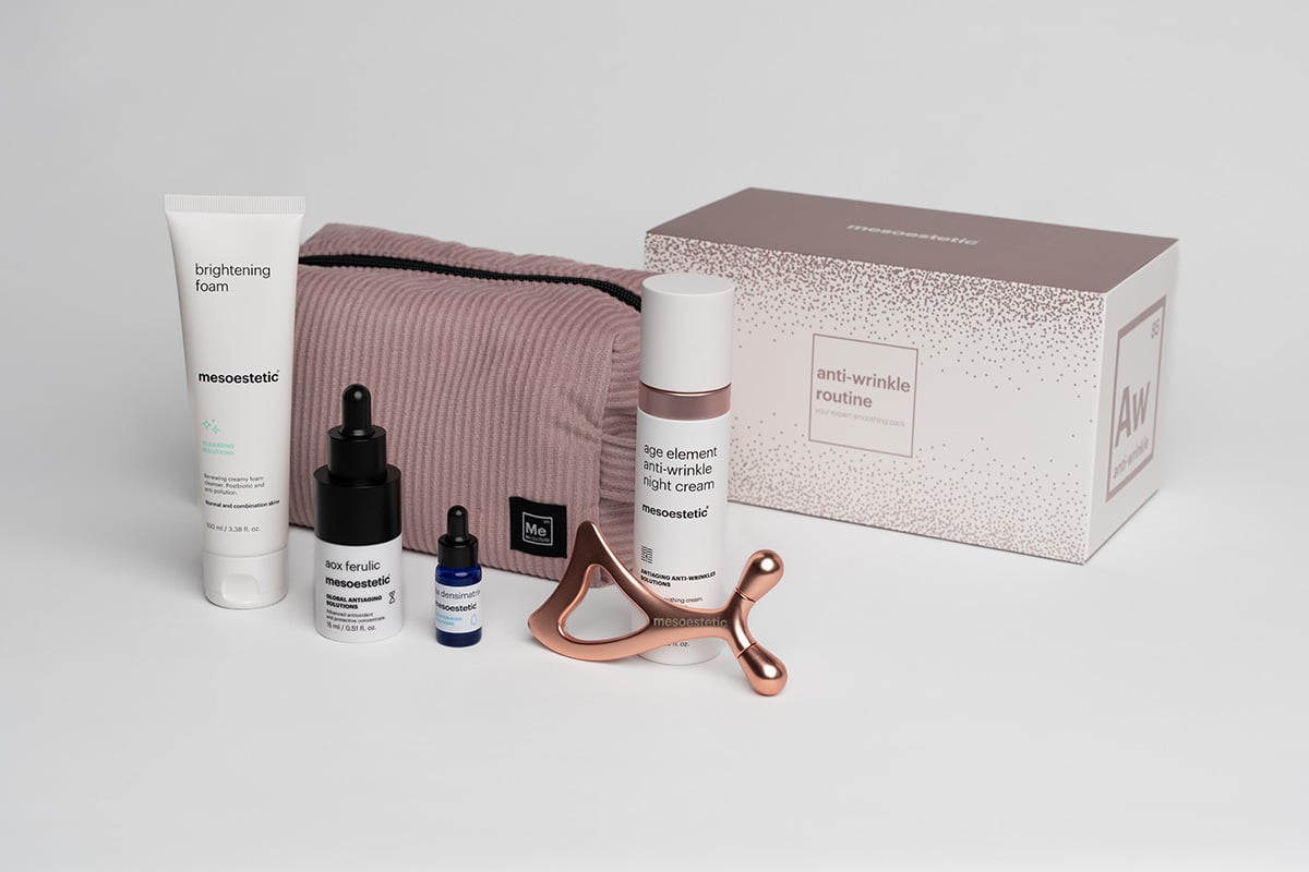 Cofres de mesoestetic® para Navidad 2025.