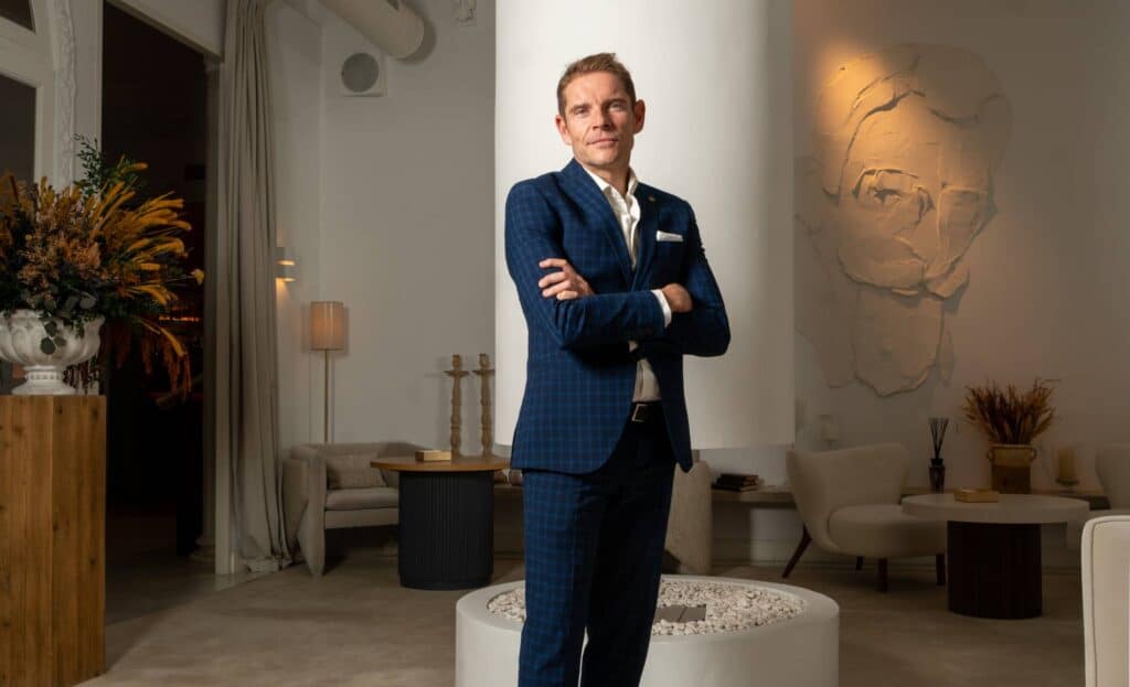 Fernando Pacheco, director general de Explora Journeys, fotografiado en la sede del Club Monteverdi.