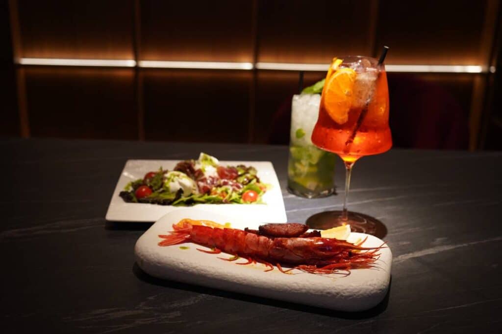 Tartar de carabinero y caviar del restaurante Memories en Madrid.