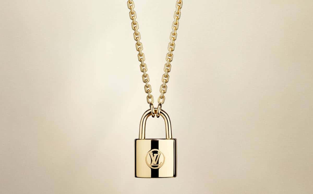 Colgante Silver Lockit de Louis Vuitton.