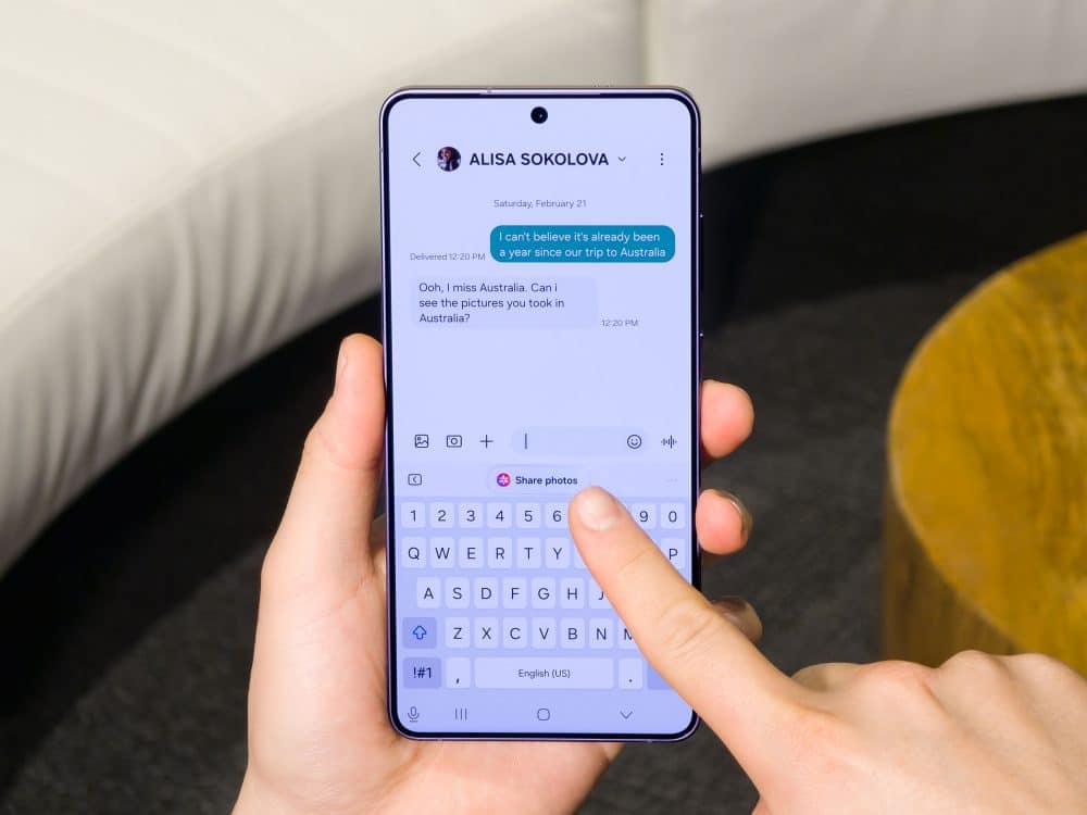 El futuro en tu mano 5 022 lifesytle galaxy s26ultra cobaltviolet nownudge sharephotos e1772045042383