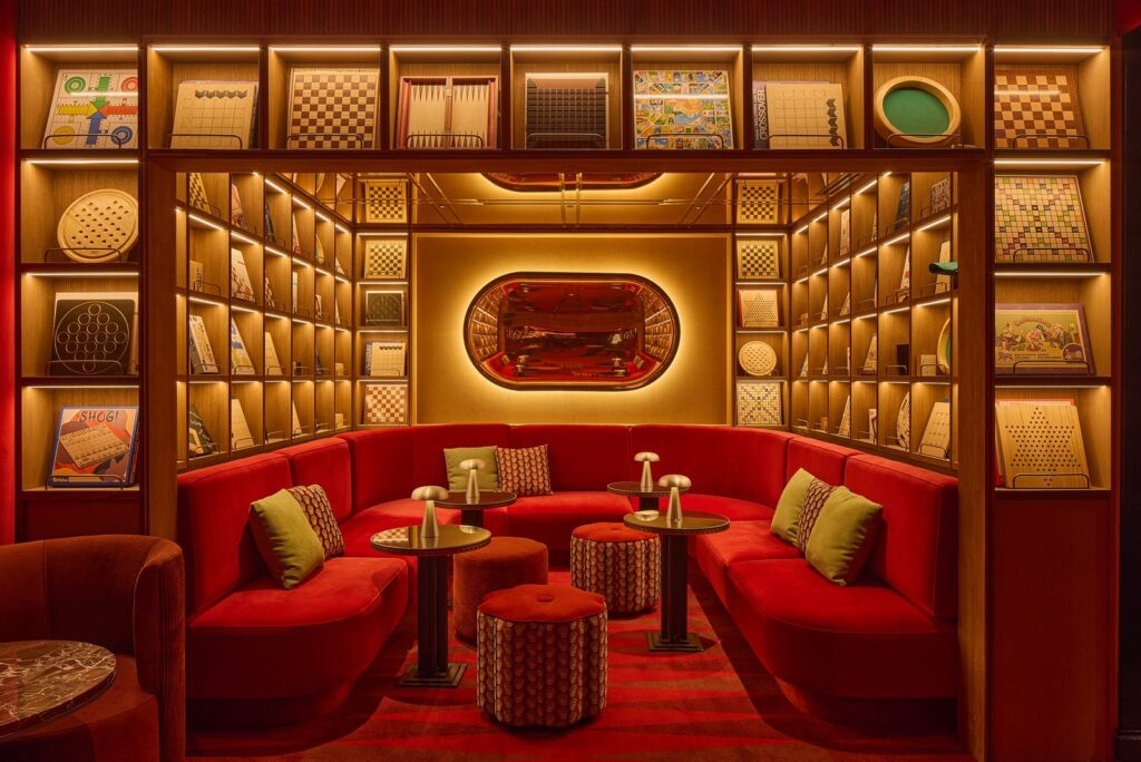 60FF4BEC A690 4D9A 8250 FA5D7DB7F2C3