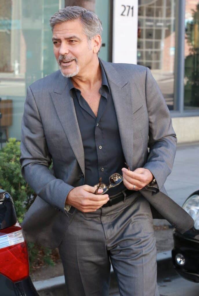 Traje gris: cuándo y cómo 3 WhatsApp Image 2026 02 17 at 11.20.17 1