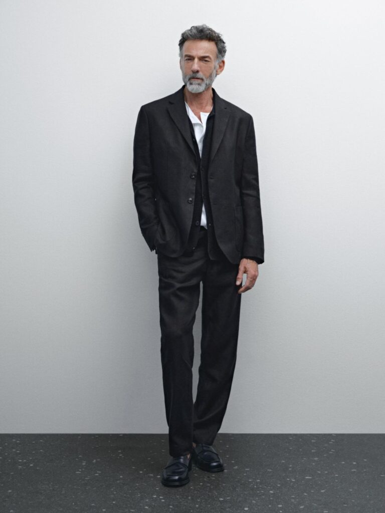 La adaptabilidad del traje de lino 5 WhatsApp Image 2026 02 17 at 13.29.05