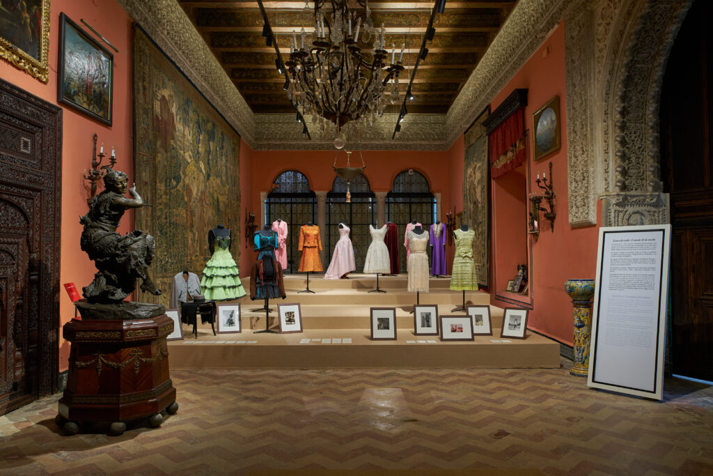 01 Cayetana. Grande de Espana