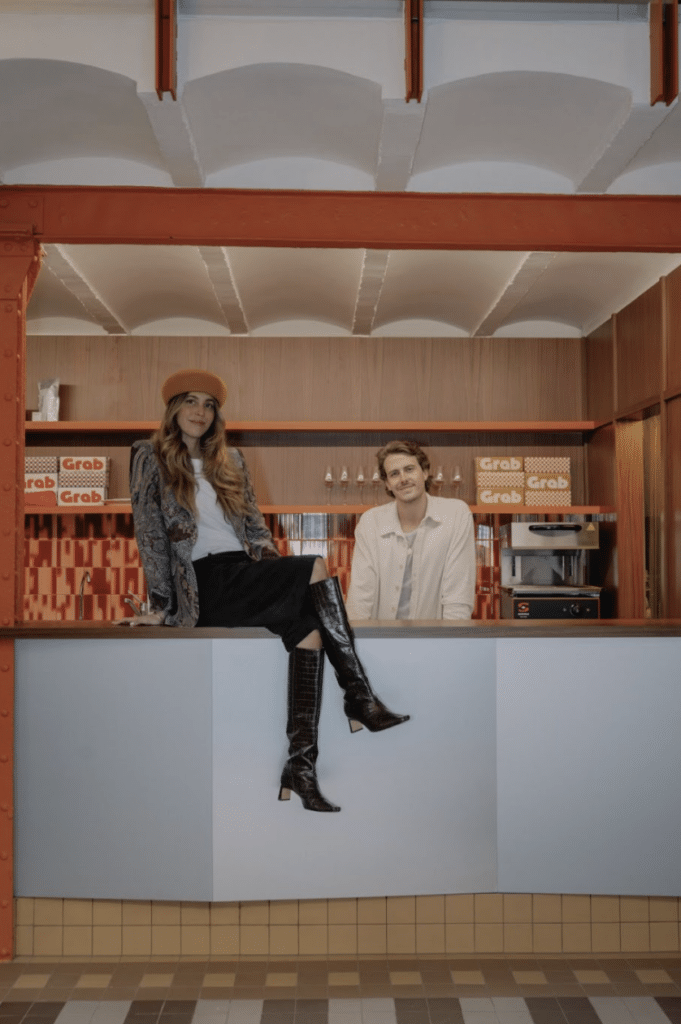 Entre capas: El fenómeno del sándwich de Grab 7 Captura de pantalla 2026 03 27 a las 1.38.30