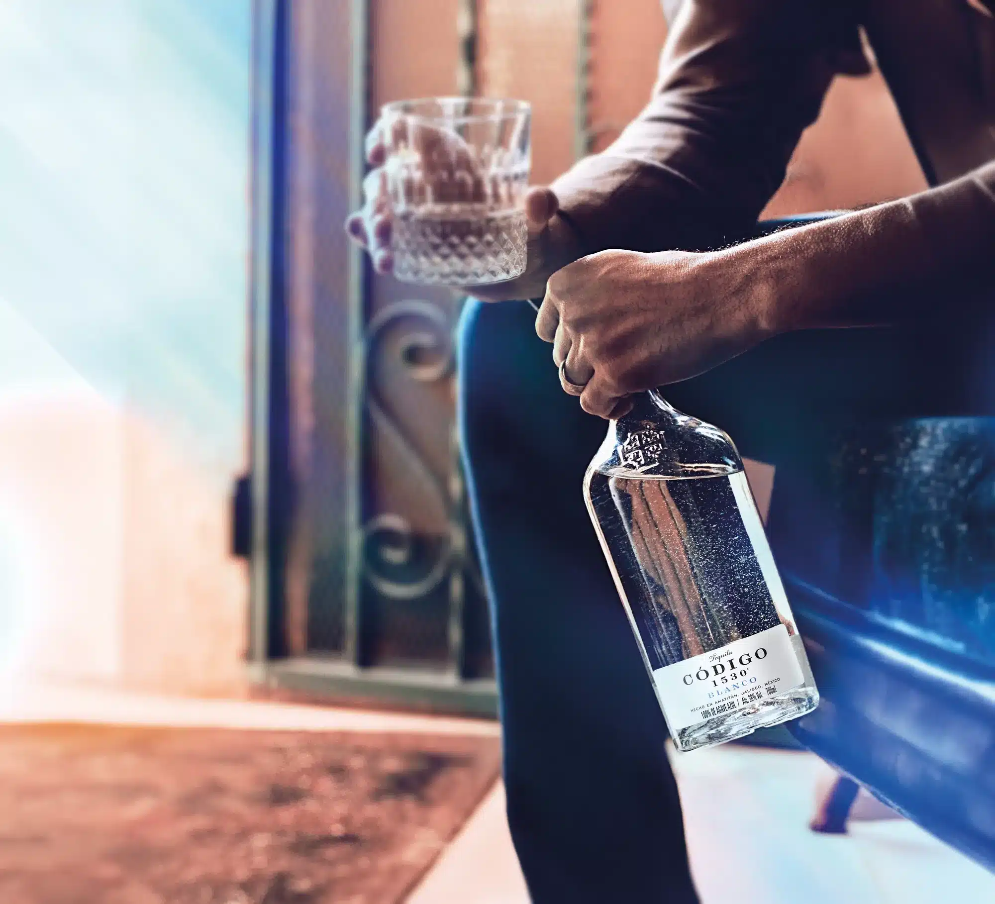 Codigo 1530 Lifestyle Blanco 01 global rights