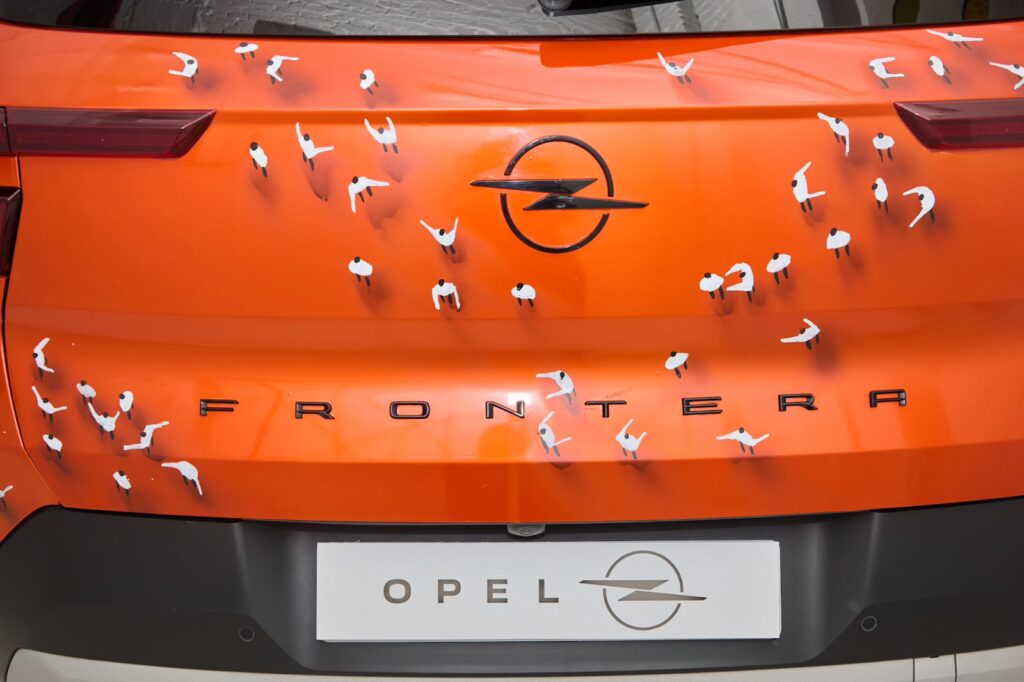 El día que Jaime Monge convirtió un Opel Frontera en arte 2 HEIF Image 9