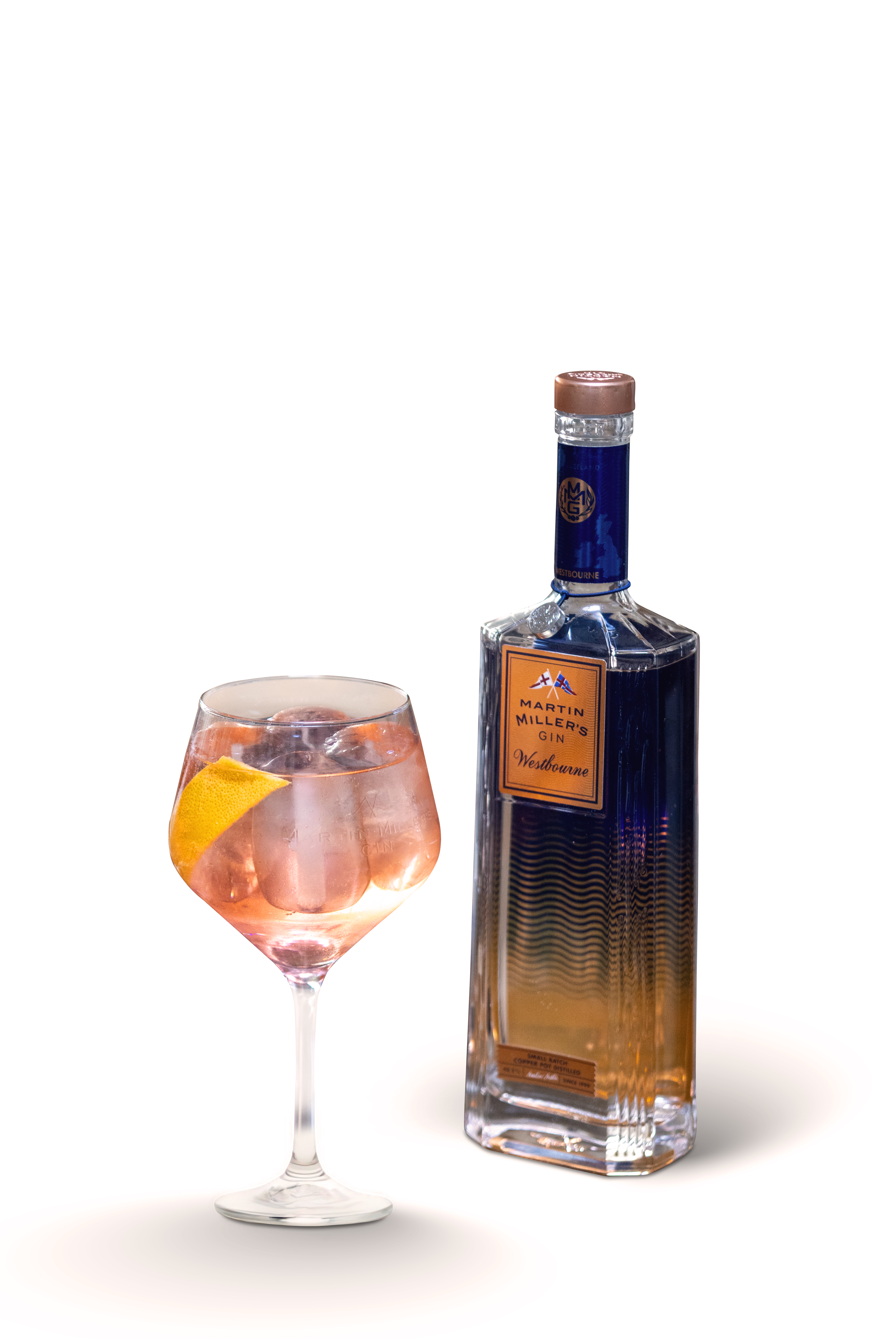 01 Silueta Gin tonic pomelo con botella