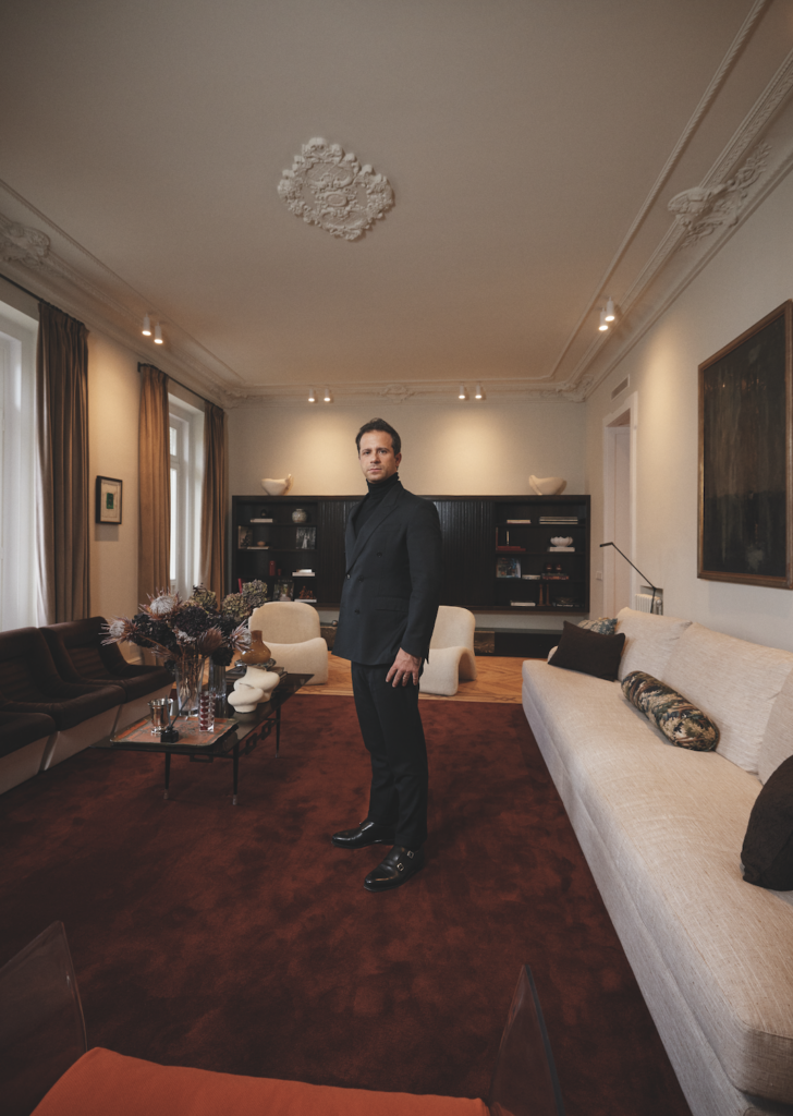 Chany Chapnik, el creador de casas de revista 2 Captura de pantalla 2026 04 08 a las 12.46.43