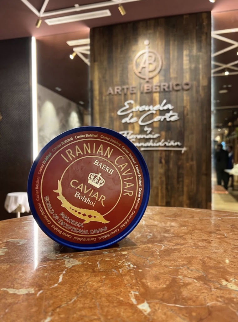 El regreso del origen. El caviar iraní redefine el lujo gastronómico 3 Captura de pantalla 2026 04 12 a las 20.47.55