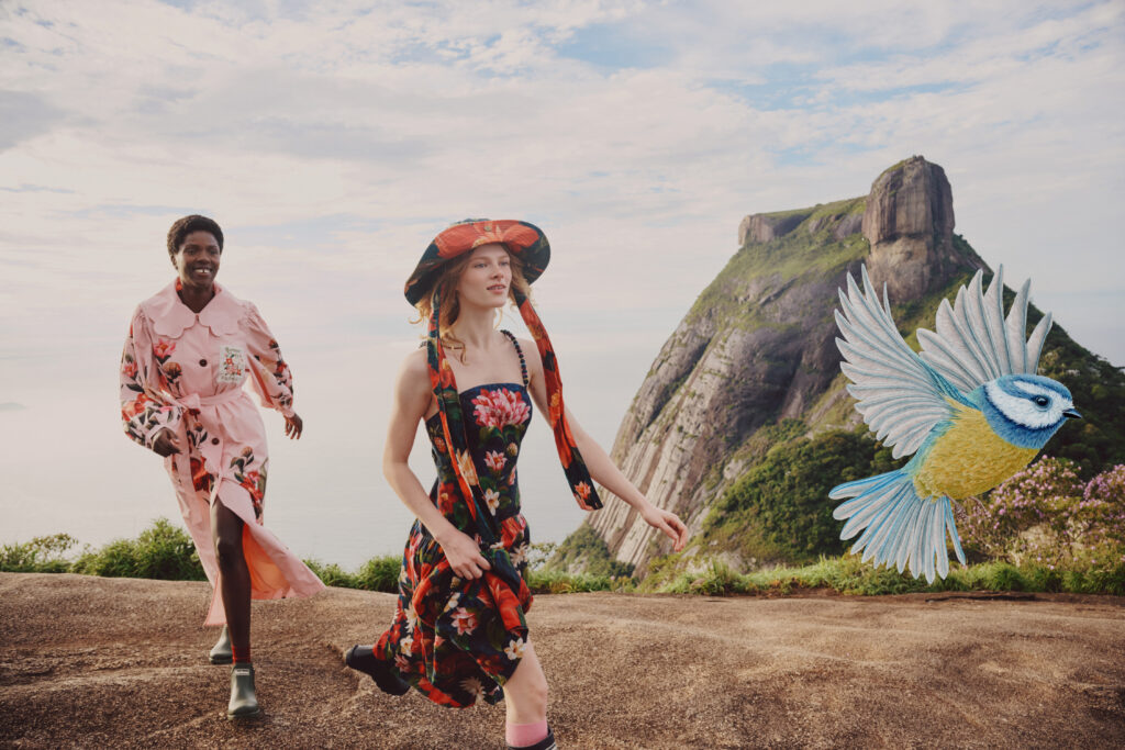 SS26 Barbour FARM Rio Bromelia Showerproof Trench Coat LSP0333WH11 Wild Flower Dress LDR1030NY72 Wildflower Sun Hat LHA0635N72