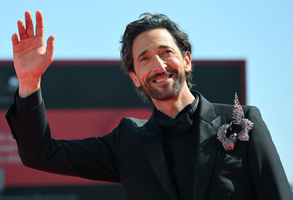 Adrien Brody: elegancia en tensión constante 4 INFOBAE1 1