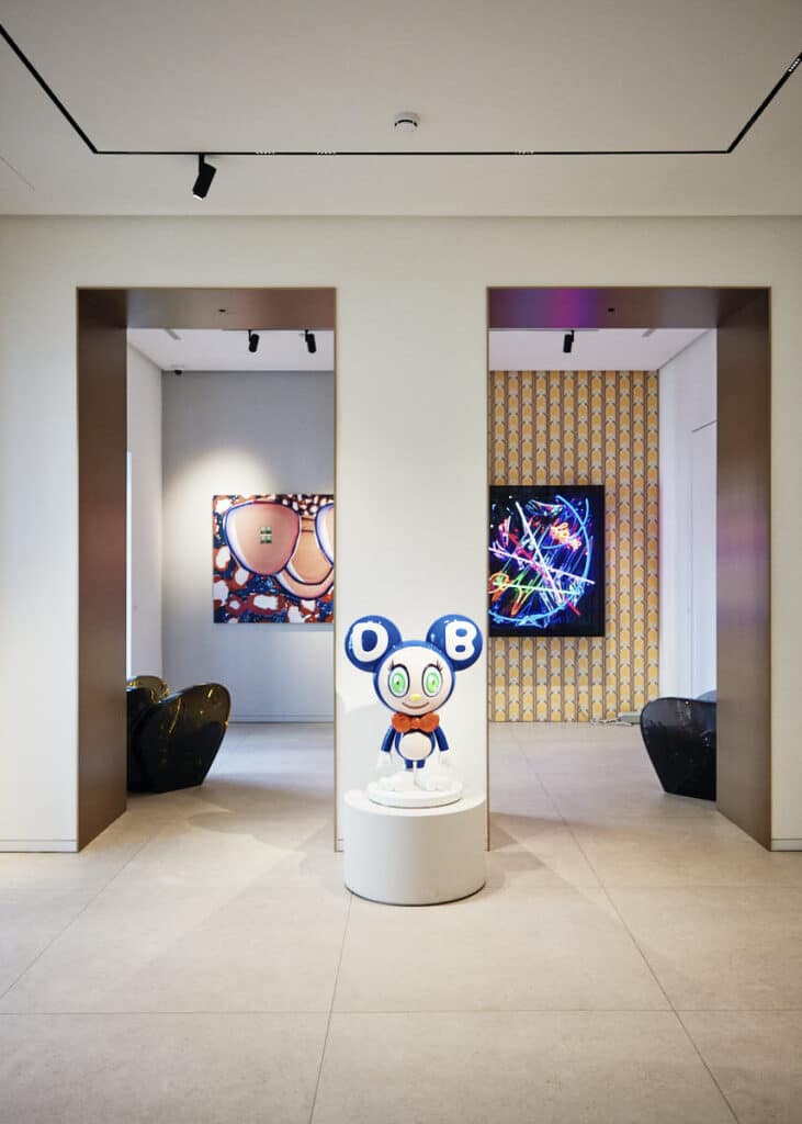 JM OPERA GALLERY 160426 M5 7231