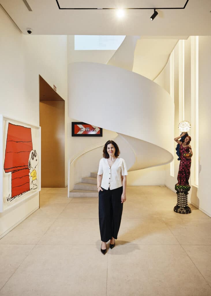 JM OPERA GALLERY 160426 M5 7442