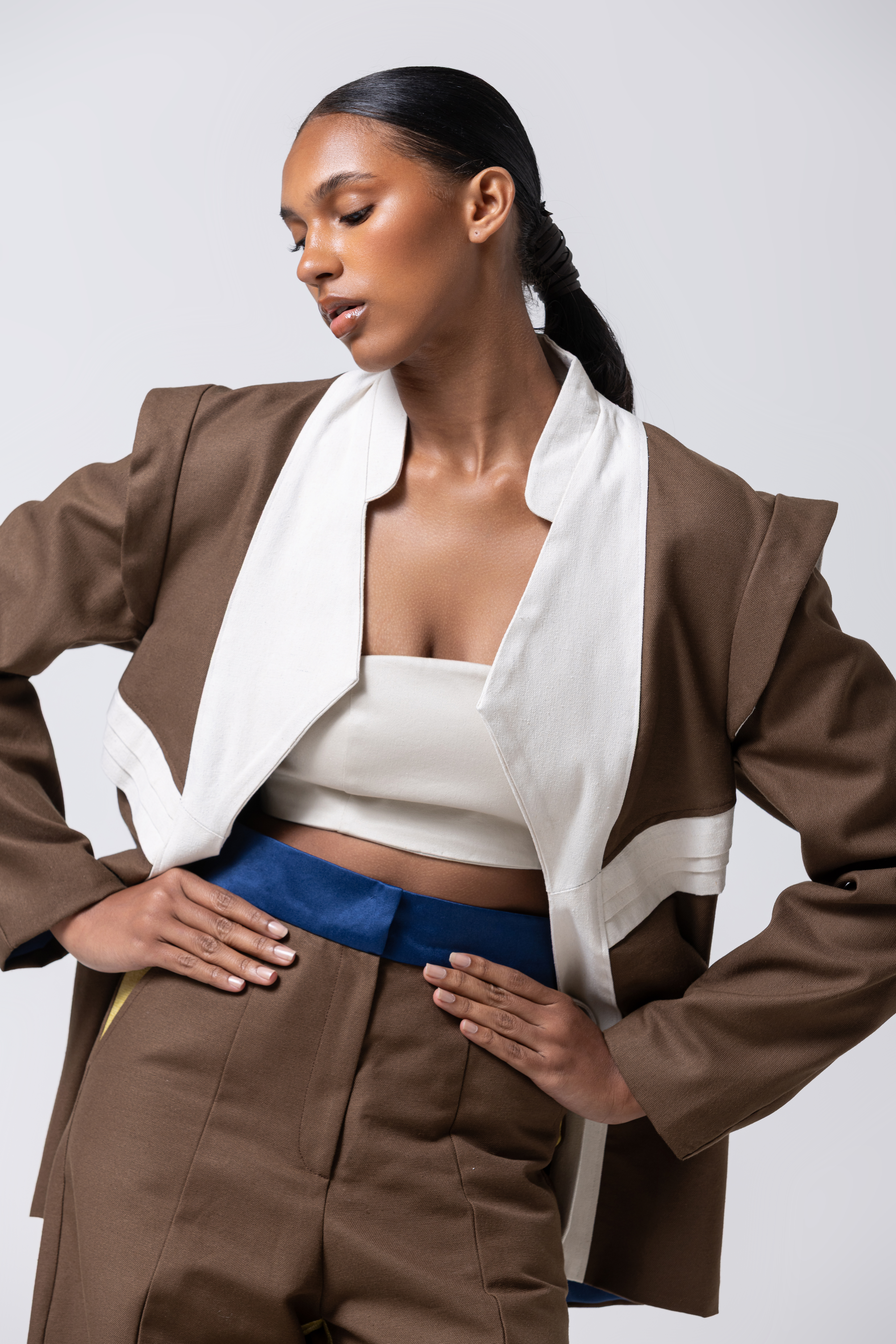 INDÓ MITA aterriza en Madrid con una nueva visión del lujo caribeño 2 Nara Jacket Angie Polanco