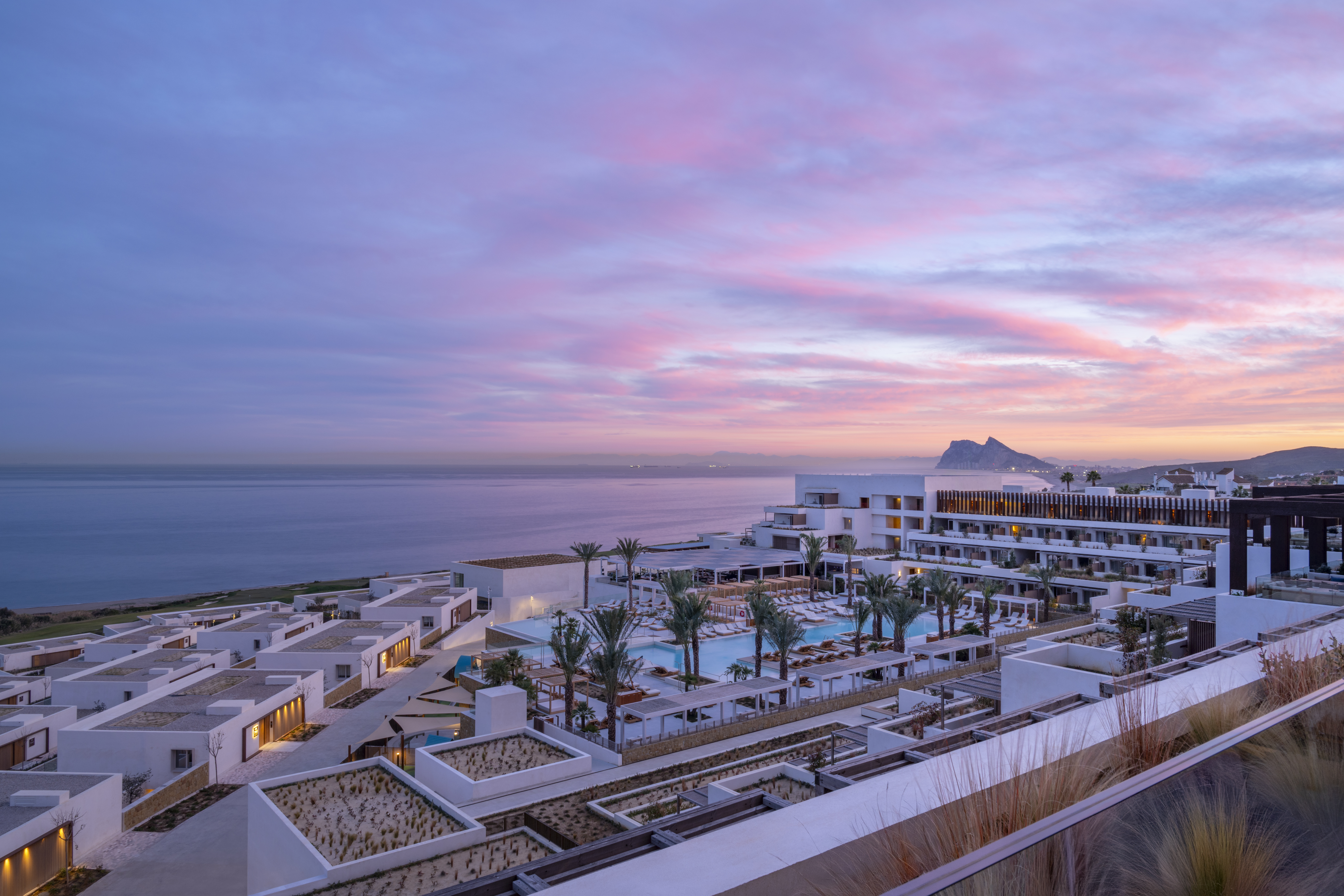 Fairmont Residences La Hacienda: el nuevo referente del estilo de vida mediterráneo 4 24. FLH Fairmont La Hacienda Costa del Sol Overview