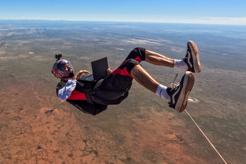 Main PR photo ASUS ProArt x Red Bull Dani Roman freefall editing
