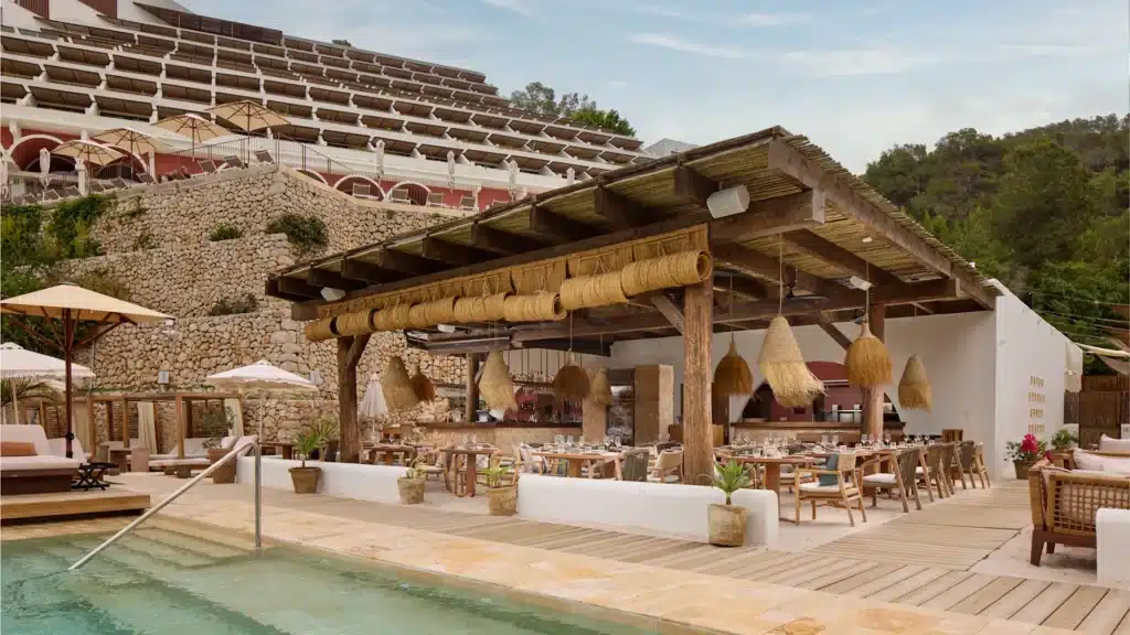 Ibiza a fuego lento: una noche colombiana frente al Mediterráneo 5 CSM BeachHouse
